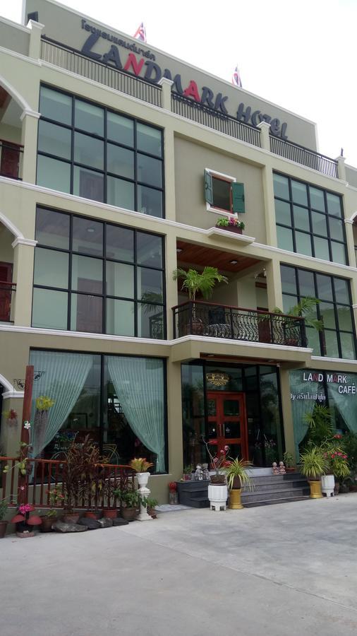 Landmark Mahaszarakham Kültér fotó
